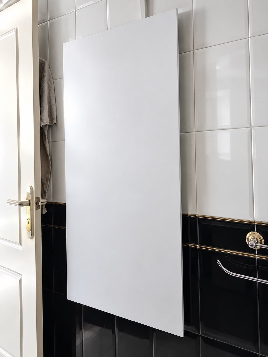 White Ceramic 800W 60x120 image 1